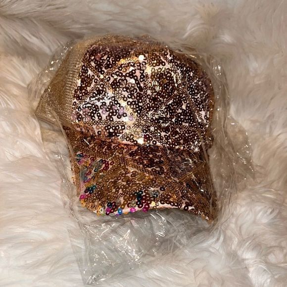 Glam Stone Cap Brand New from Glamorous Accessories - Picture 3 of 4